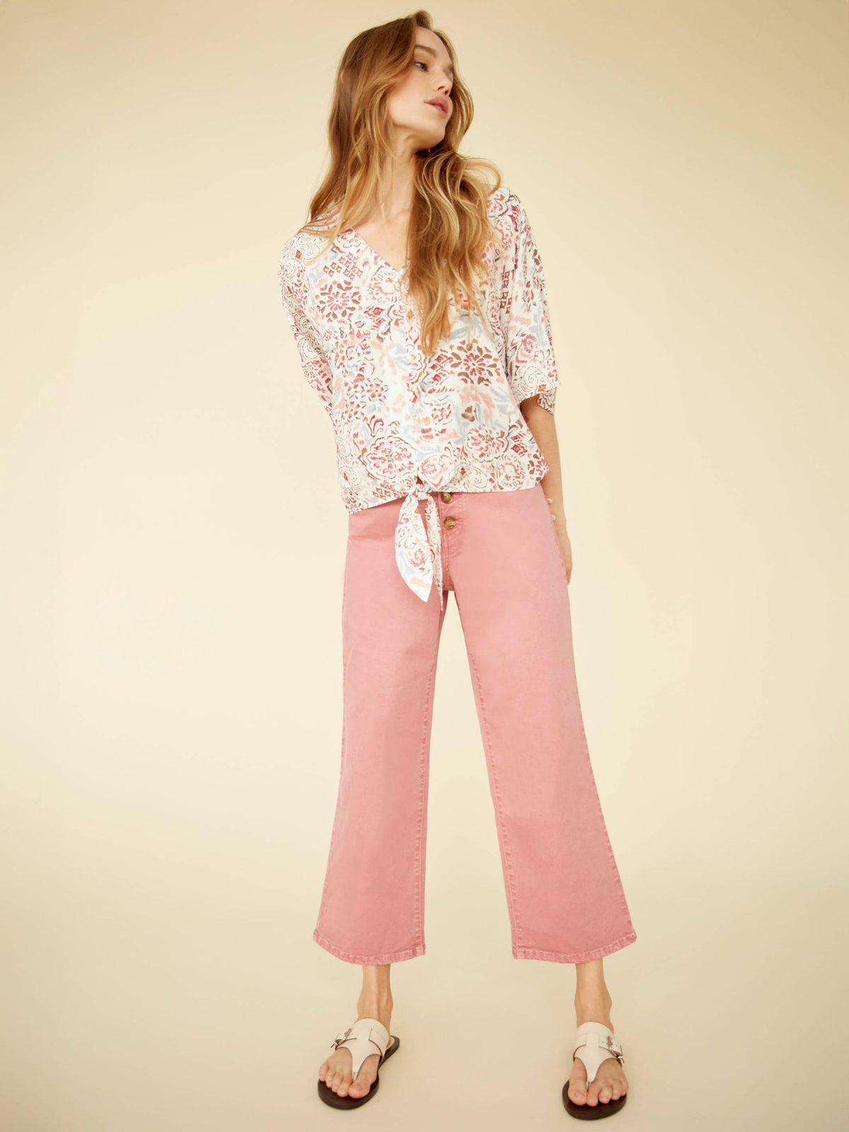 Pantalon court en sergé à braguette boutonnée devant - Rose vif