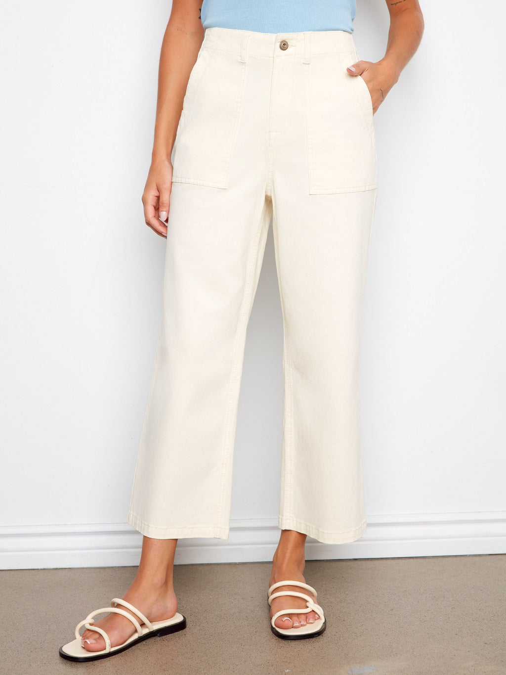 Pantalon court en twill avec poches utilitaires - Naturel