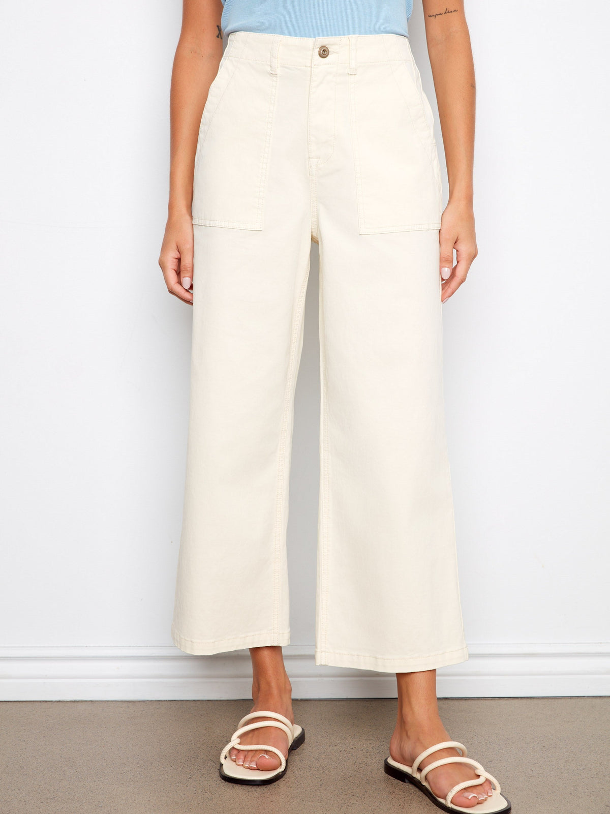 Pantalon court en twill avec poches utilitaires - Naturel