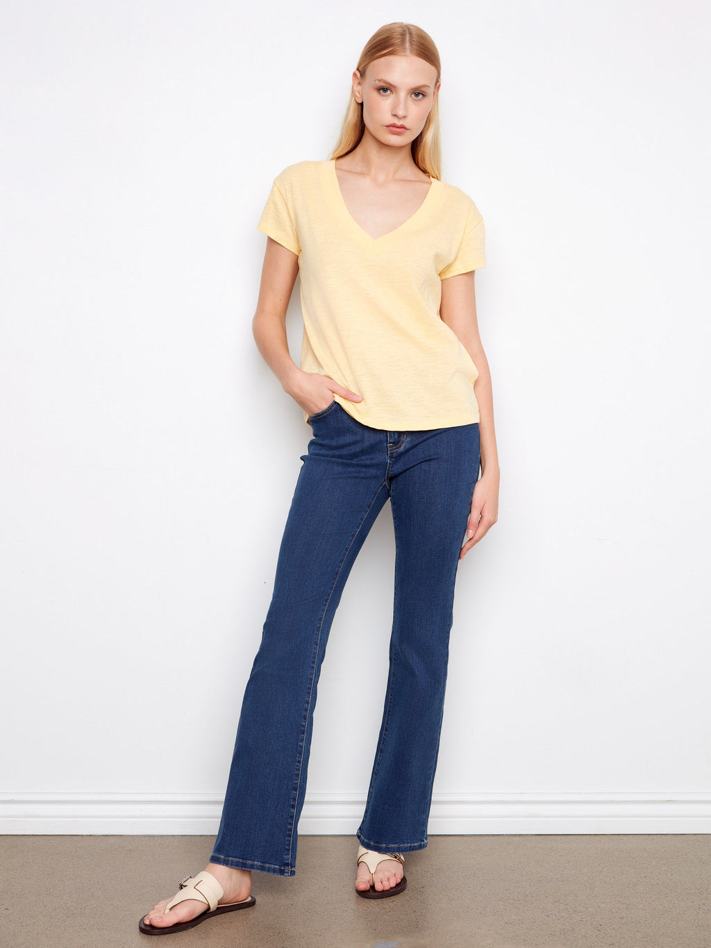 T-shirt col V en coton biologique à épaules tombantes - Jaune