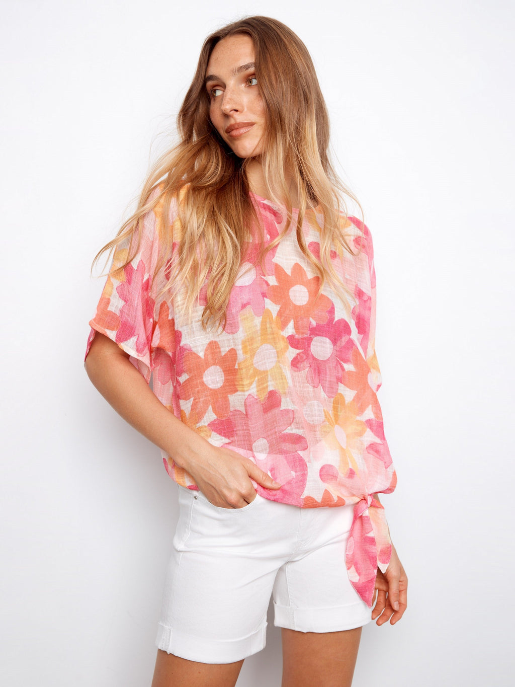 Blouse en gaze de coton imprimée à nouer sur le côté - Fleurie et colorée