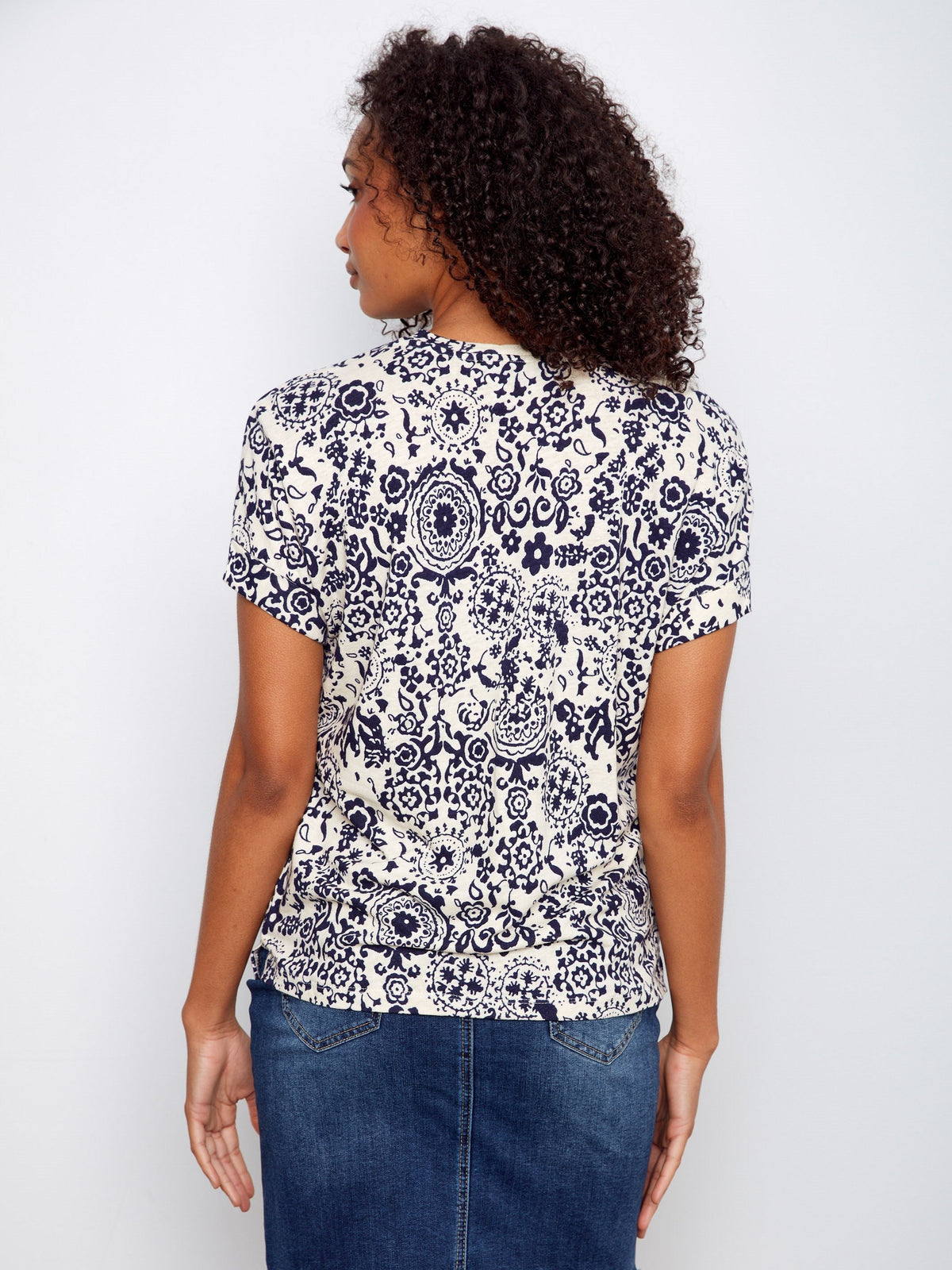 T-Shirt Imprimé Col V Manches Courtes - Imprimé Baroque